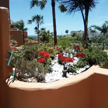 Apartment Superbe New Golden Miles Estepona